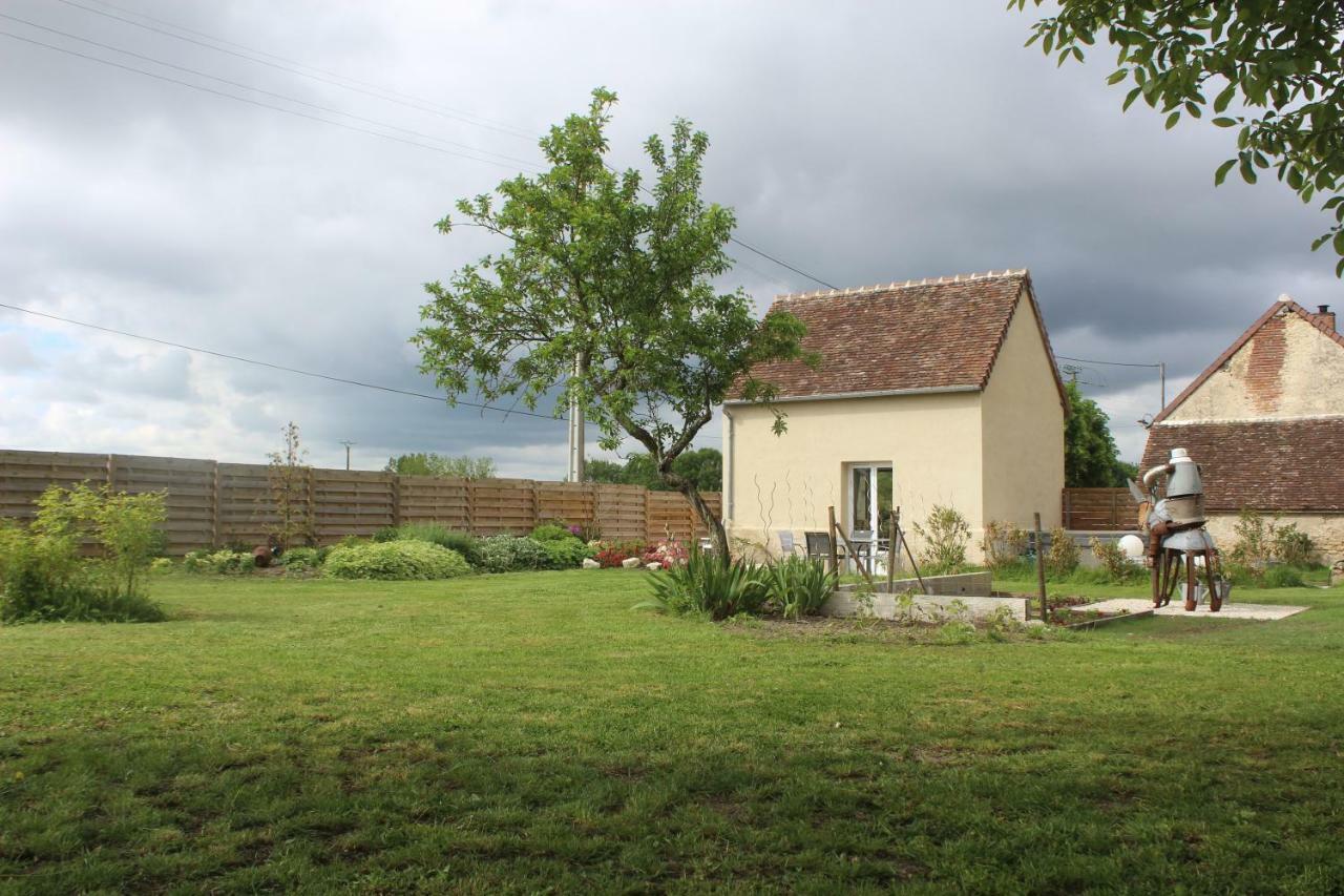 La Grosse Pierre Villa Mehers Exterior photo